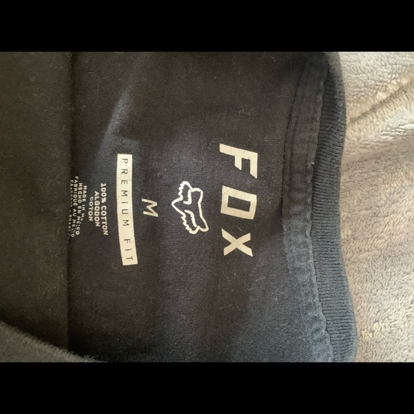 Men’s M Fox Shirt - Picture 2 of 2
